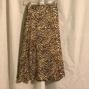 Plus size leopard print skirt 24w